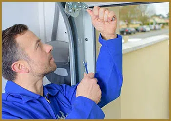 United Garage Doors Topsfield, MA 978-913-2040 United Garage Doors Topsfield, MA 978-913-2040 - serv-rep-gr-47m